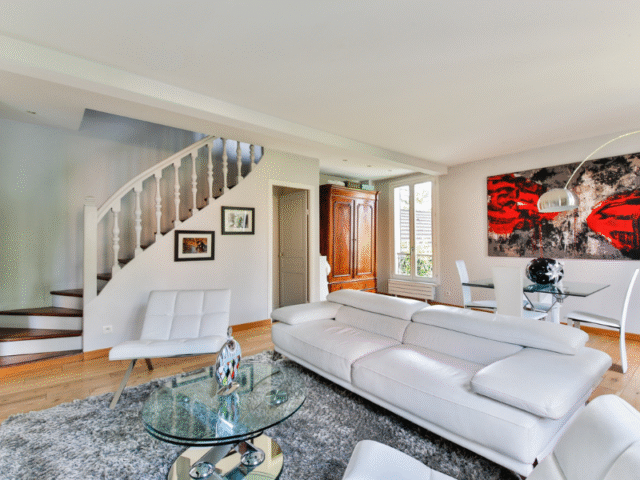 How Often Should You Schedule House Cleaning?